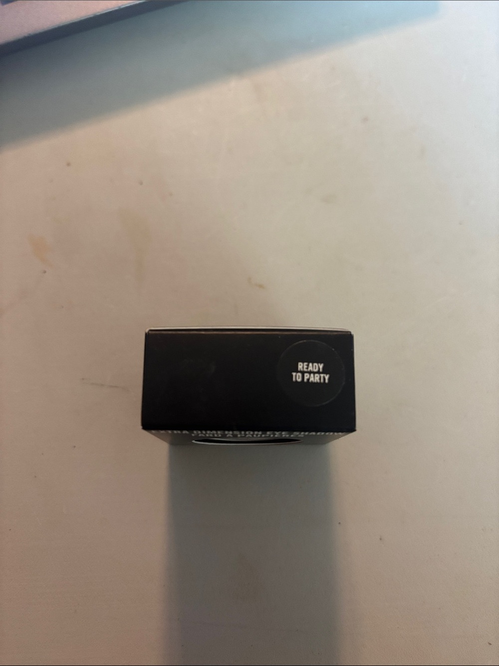 MAC Cosmetics Extra Dimension Eye Shadow - Ready to Party - New - Picture 2 of 4